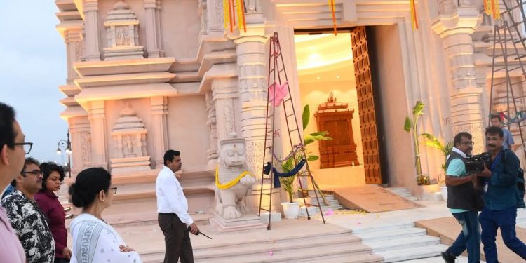 দীঘার বুকে নতুন ইতিহাস: অক্ষয় তৃতীয়ায় মুখ্যমন্ত্রীর হাত ধরে জগন্নাথ মন্দিরের দ্বারোন্মোচন