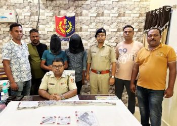 গোপন তথ্যের ভিত্তিতে ডোমকল থানার বড় সাফল্য: আগ্নেয়াস্ত্র ও গুলি সহ দুই দুষ্কৃতী গ্রেপ্তার