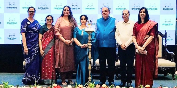 “দ্য কমন থ্রেড”-এ মানসিক সুস্থতা নিয়ে কলকাতায় আন্তরিক উদ্যোগ, আয়োজনে ‘অন্নন্তা – পাওয়ার অব দ্য মাইন্ড’