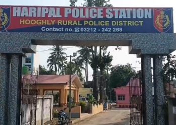 অপরাধের ছক বানচাল, গ্রেফতার ৪ — উদ্ধার ভোজালি, রড–চেইনসহ প্রাণঘাতী অস্ত্র