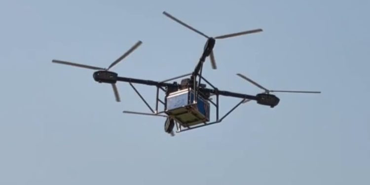 ড্রোনের মাধ্যমে তাজা মাছ এবার পৌঁছে যাবে শহরে, সুন্দরবনে টেকসই উন্নয়নের নতুন দিগন্ত