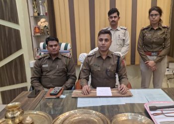 চন্ডীতলা থানার তৎপরতায় ১২ ঘণ্টার মধ্যেই মন্দির চুরির রহস্য উদ্ঘাটন, উদ্ধার সমস্ত চুরি যাওয়া সামগ্রী