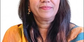 গীতিকা পান্ডে পূর্ব রেলওয়ের নতুন জেনারেল ম্যানেজার হিসেবে দায়িত্ব গ্রহণ করলেন