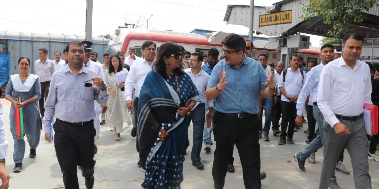 পূর্ব রেলের জেনারেল ম্যানেজার হাওড়া-ডানকুনি-বর্ধমান সেকশন পরিদর্শন করলেন